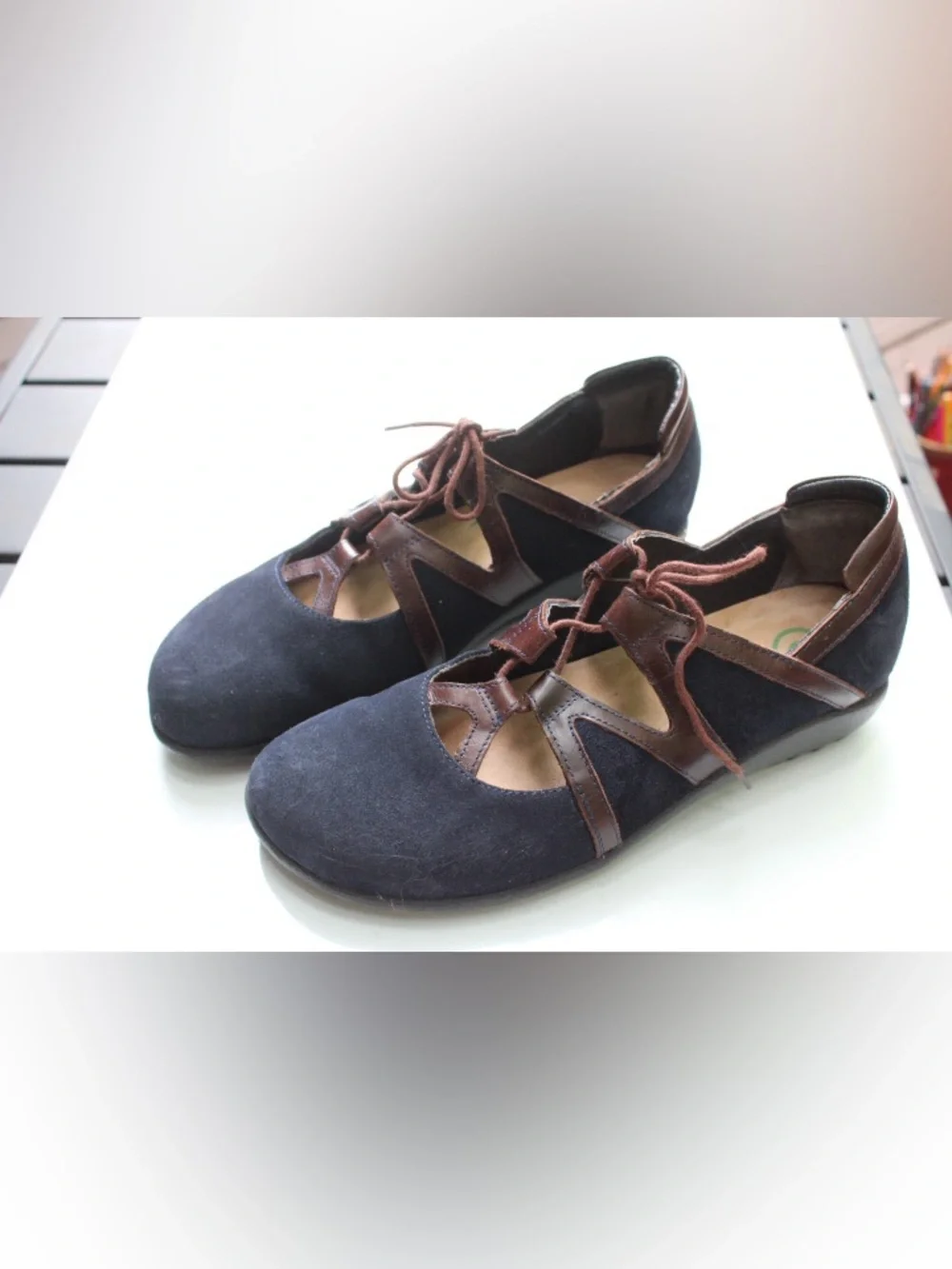 NWOT Naot  Timu laced up flats